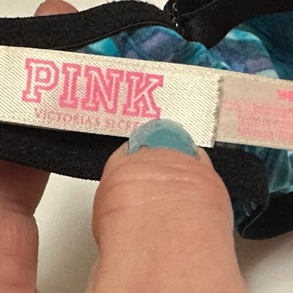 VS Pink Wear everywhere Bra - Picture 10 of 11